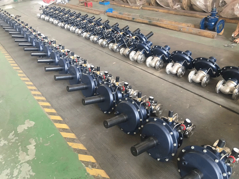 自力式调节阀-(3).gif 自力式调节阀-(3).gif